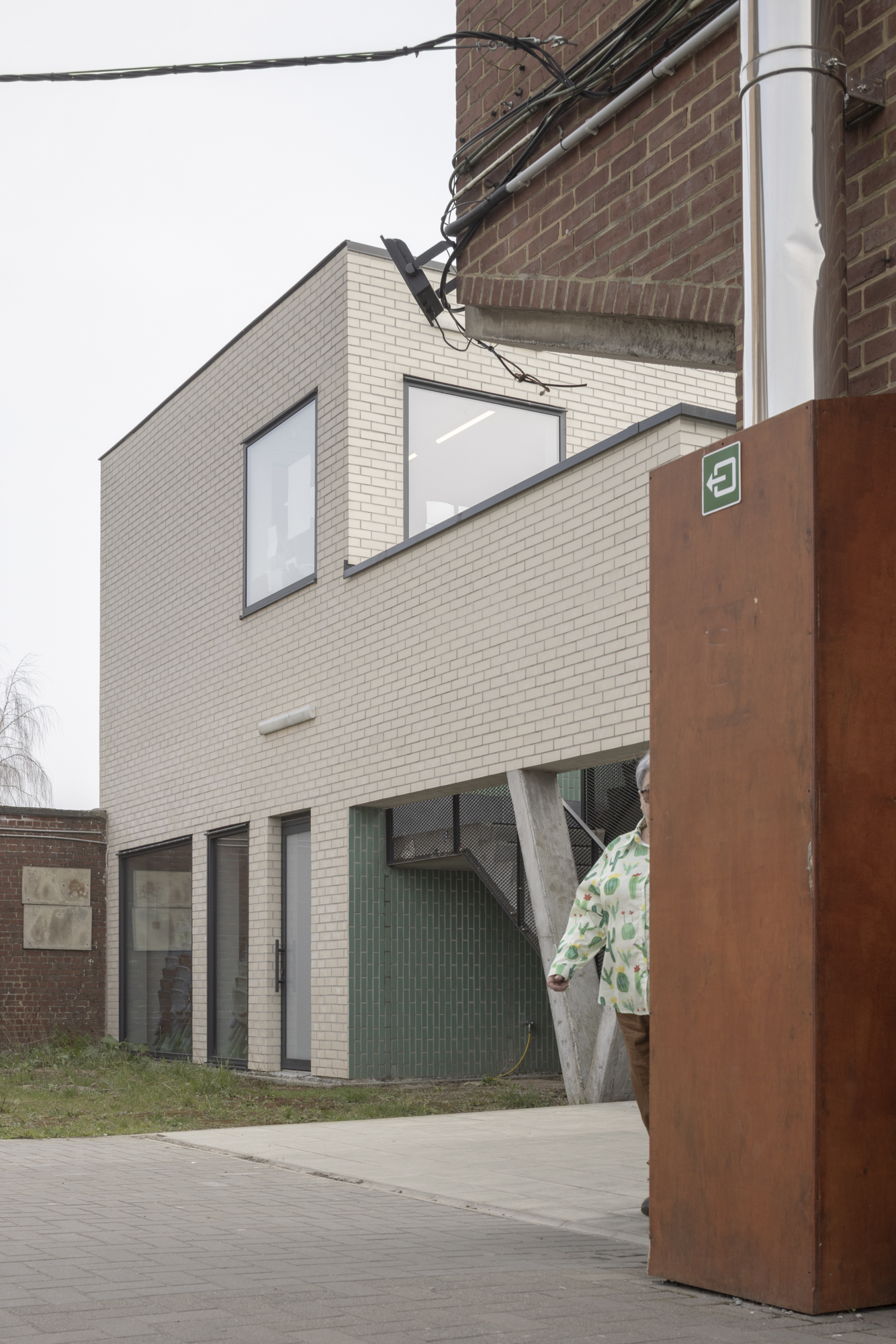 Extérieur extension école